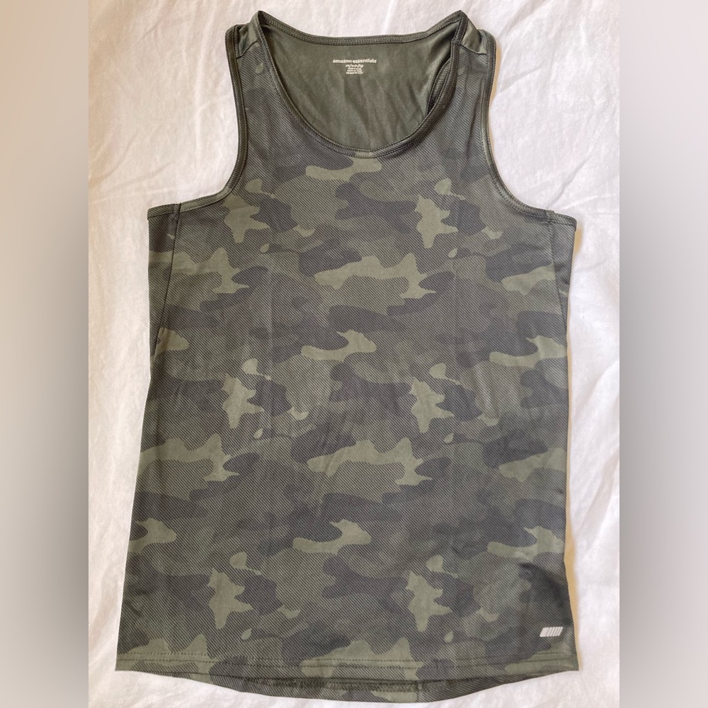 Camo workout tank, men’s extra small, NWOT